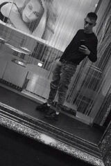 Fotka uživatele gdigfgg