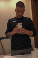 Foto pengguna Dami3231