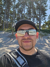 Foto pengguna Eliot10