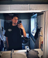 Фото користувача Kjkkkhgvb