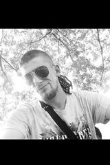 Foto pengguna AdrianMs22