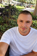 Foto pengguna Ddamiann36