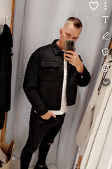 Foto pengguna karol0701200000044