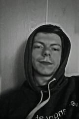 Foto pengguna adrianpianko6