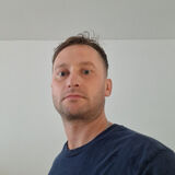 Foto pengguna AdrianDon