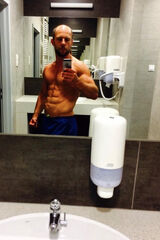 Foto pengguna Allseeeye