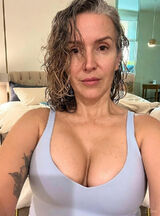 Foto pengguna hayesannita65