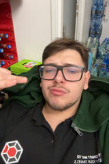 Фотография пользователя s2mv9wfhfq