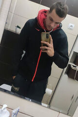 Foto pengguna Kami019