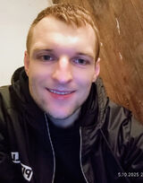 Foto pengguna Elossss