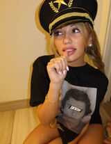 Foto pengguna Angelika022