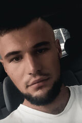 Foto pengguna maciekmaciek2244