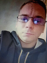 Foto pengguna karestpoiuyt