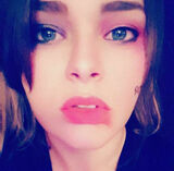 Foto pengguna JulaJulu