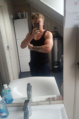 Foto utilizatorului Arczimedes420