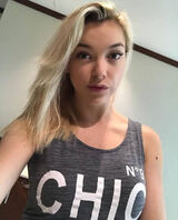 Photos hernyevelyn08