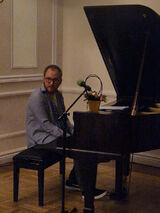 Foto pengguna YouCanTouchMe