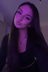 Foto pengguna Liliaaa828