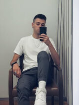 Foto pengguna mowmidawid94