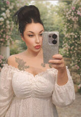 Foto pengguna emilyzet