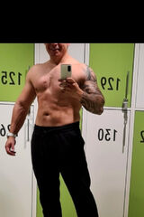 Foto pengguna XXnowyxxx