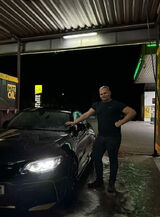 Foto pengguna Adamek1028