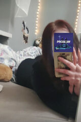 Foto pengguna oliwkaaa07hdk