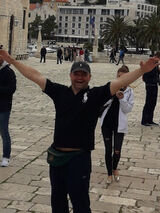 Foto pengguna brunet151