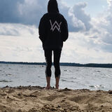 Foto pengguna Elwira1086