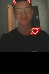 Photos youngwiktorek18