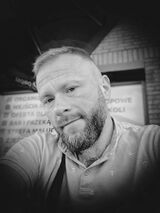 Foto pengguna Tom92x