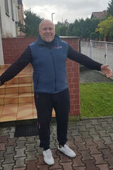 Foto pengguna Crazy2026