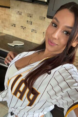 Photos deborahdarkowaa825