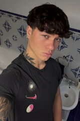 Foto pengguna Maksiumaxx00