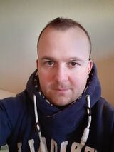 Foto pengguna Triken