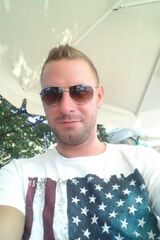 Foto pengguna Michael2323