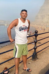 Foto pengguna adrian5273