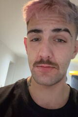 Foto pengguna AutisticRavver