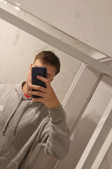 Zdjęcie użytkownika fdhg1837