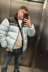 Foto pengguna Dave1999