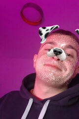 Fotka uživatele hugobucc699