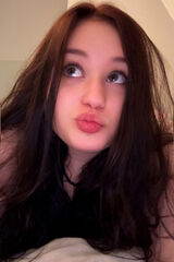 Foto pengguna Anonimka2134