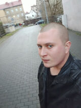 Foto pengguna damian199850675