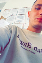 Foto pengguna Kamis14