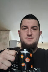 Foto pengguna Kubik00