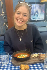 Foto pengguna ruthmaya346