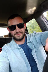 Foto pengguna tomgra1430