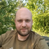 Foto pengguna karolos5161996