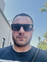 Foto pengguna BeqaMukbaniani