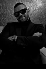 Foto pengguna llllllllllll